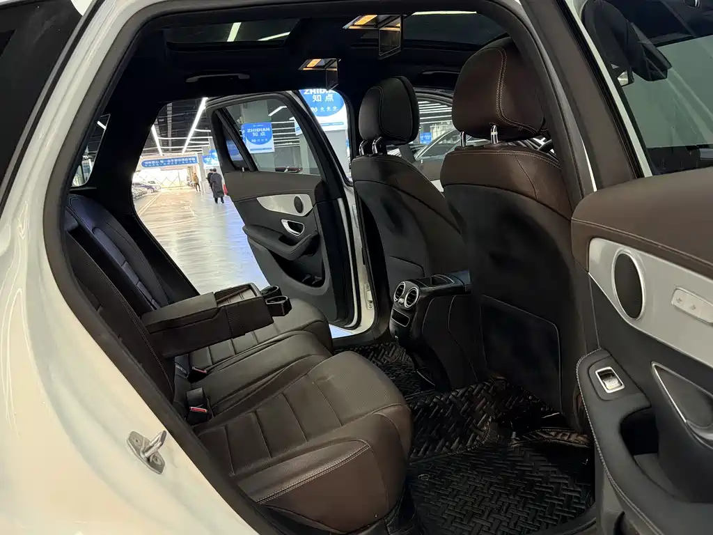 Mercedes-Benz GLC 2022 Facelift GLC 260 L 4MATIC Dynamic