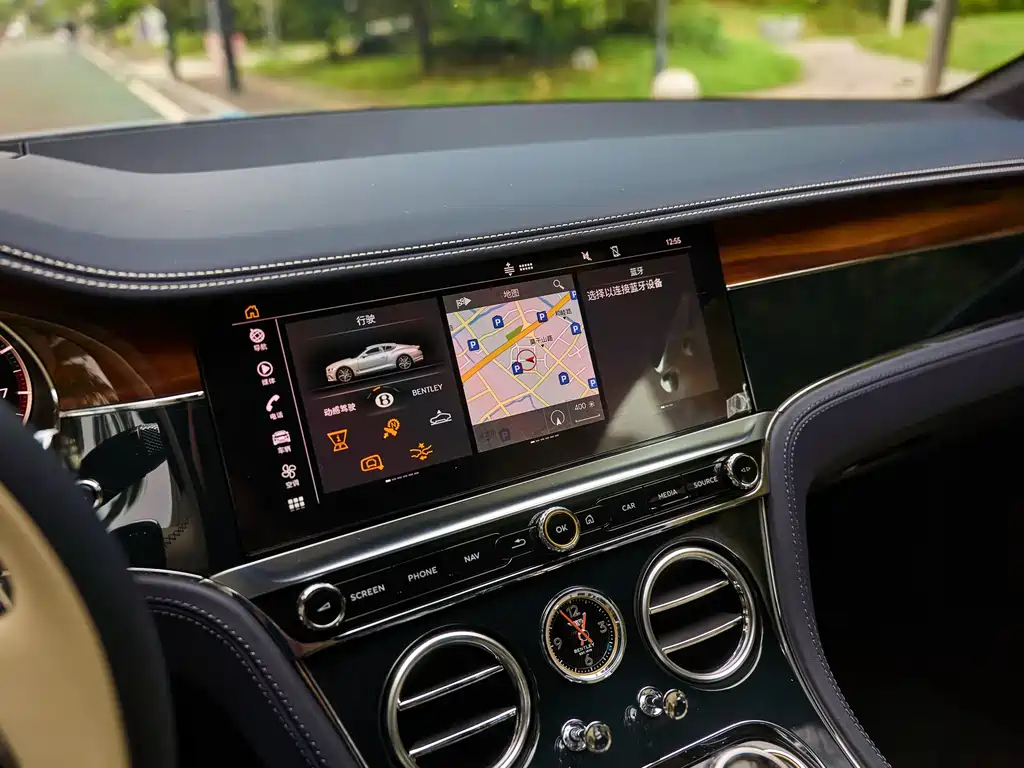 Bentley Continental GT 2022 4.0T V8