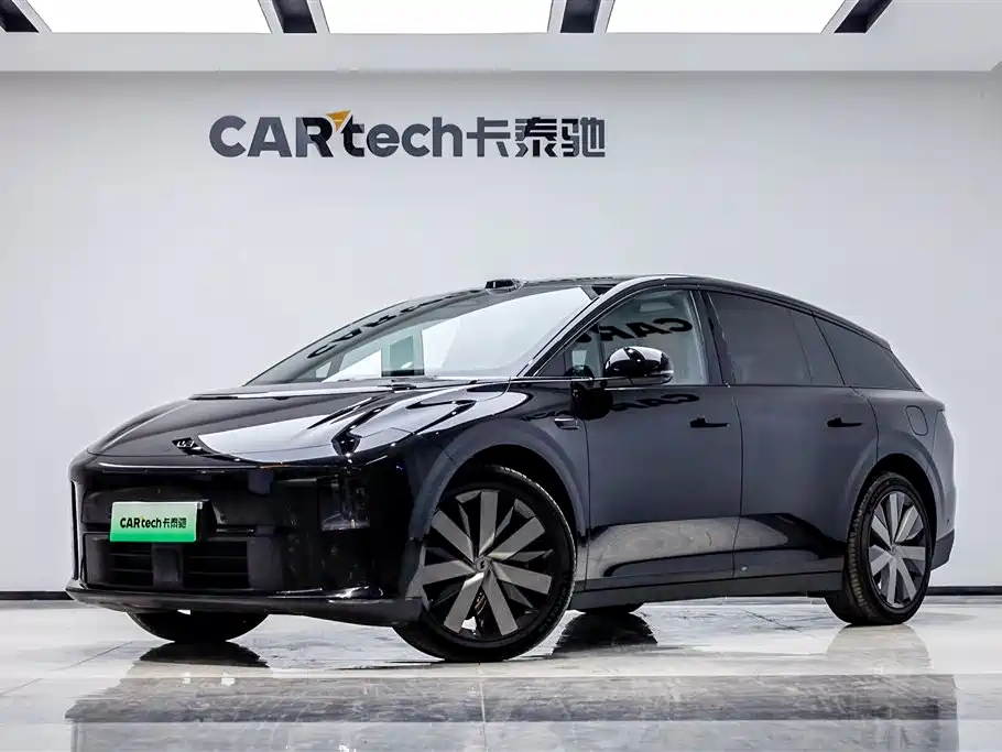 Li Auto i6 2025 AWD Standard Edition