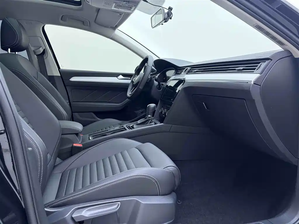 Magotan 2023 2 Million Edition 280TSI DSG Comfort