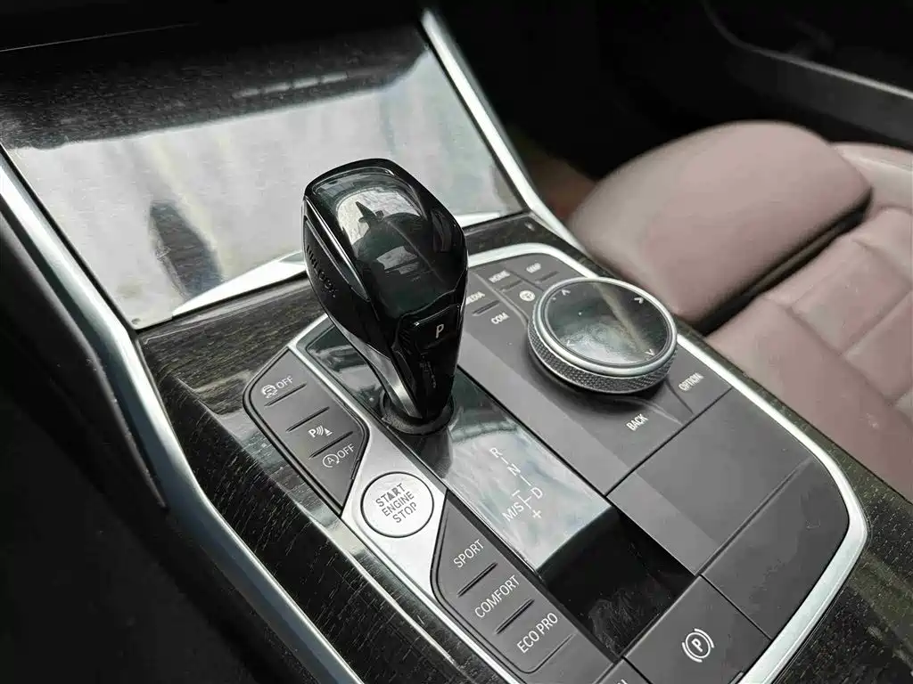 BMW 3 Series 2020 325Li M Sport Package - фото 12