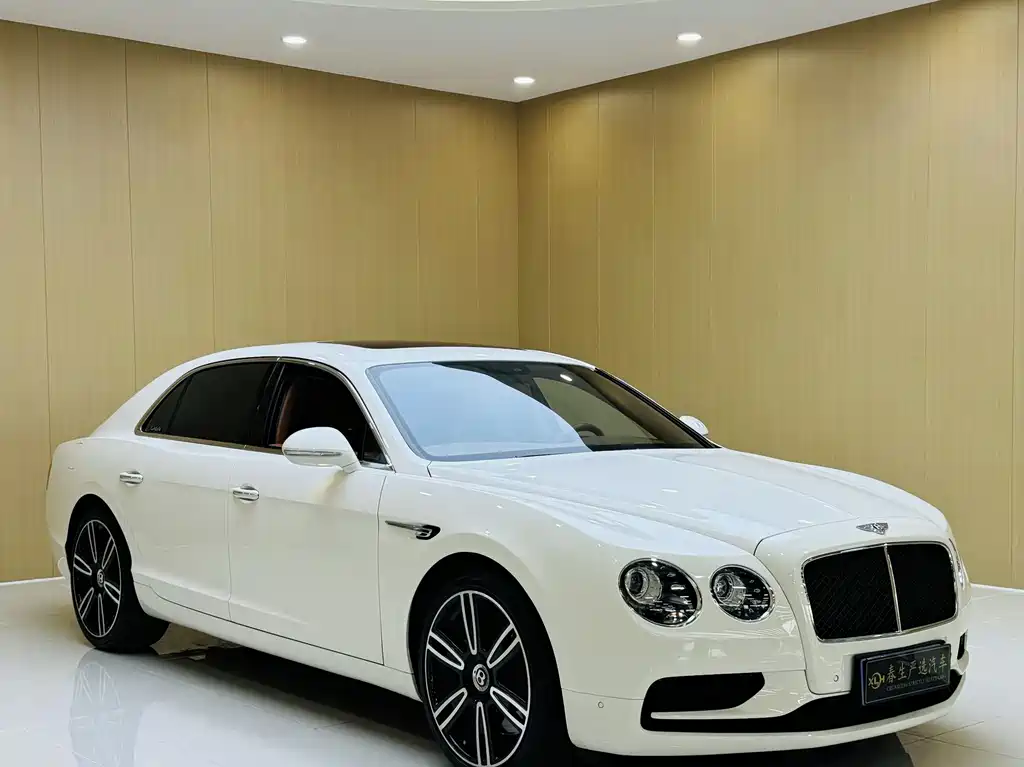 Bentley Flying Spur 2017 4.0T V8 Standard Edition