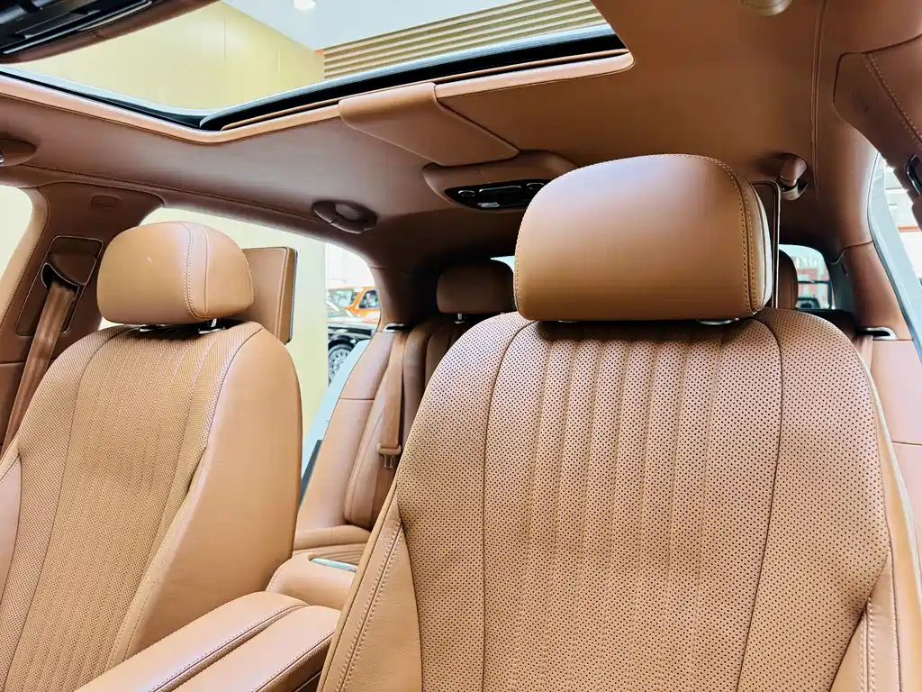 Bentley Flying Spur 2017 4.0T V8 Standard Edition