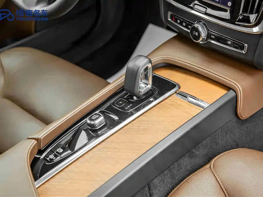 Volvo S90 2024 B5 Inscription