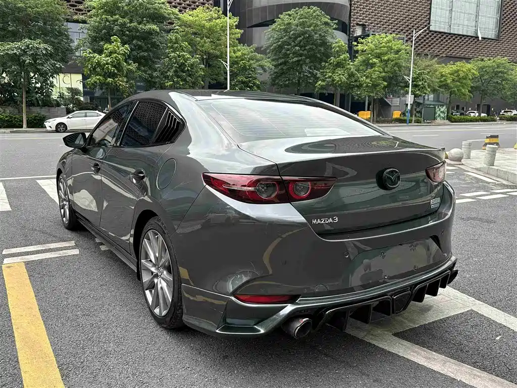 Mazda 3 Axela 2021 2.0L Automatic Zhiya Edition