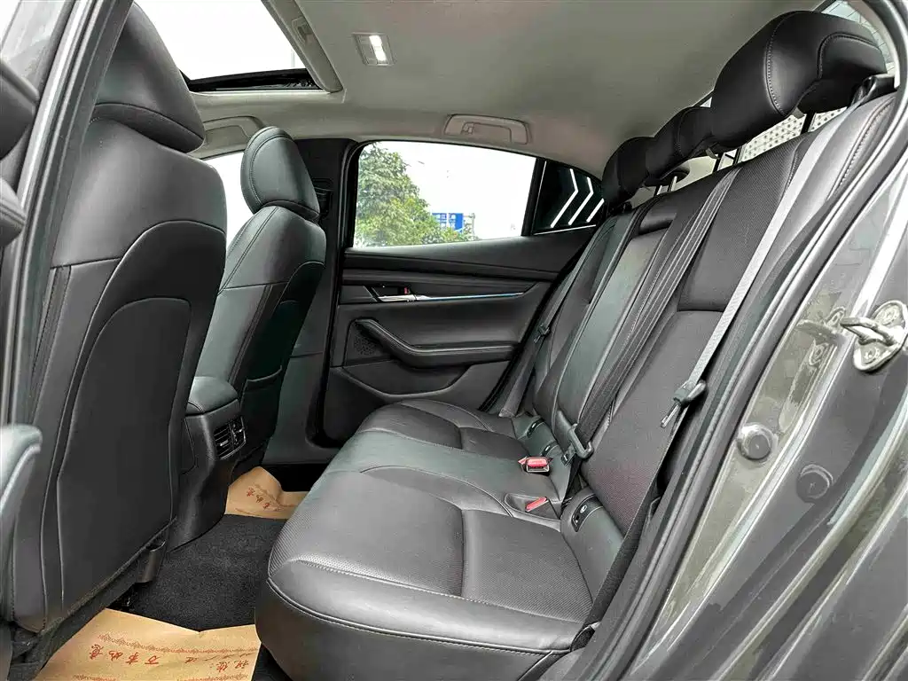 Mazda 3 Axela 2021 2.0L Automatic Zhiya Edition