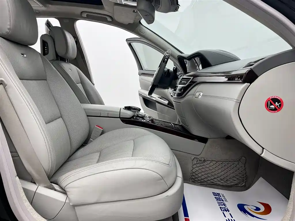 Mercedes-Benz S 600 L (2010)