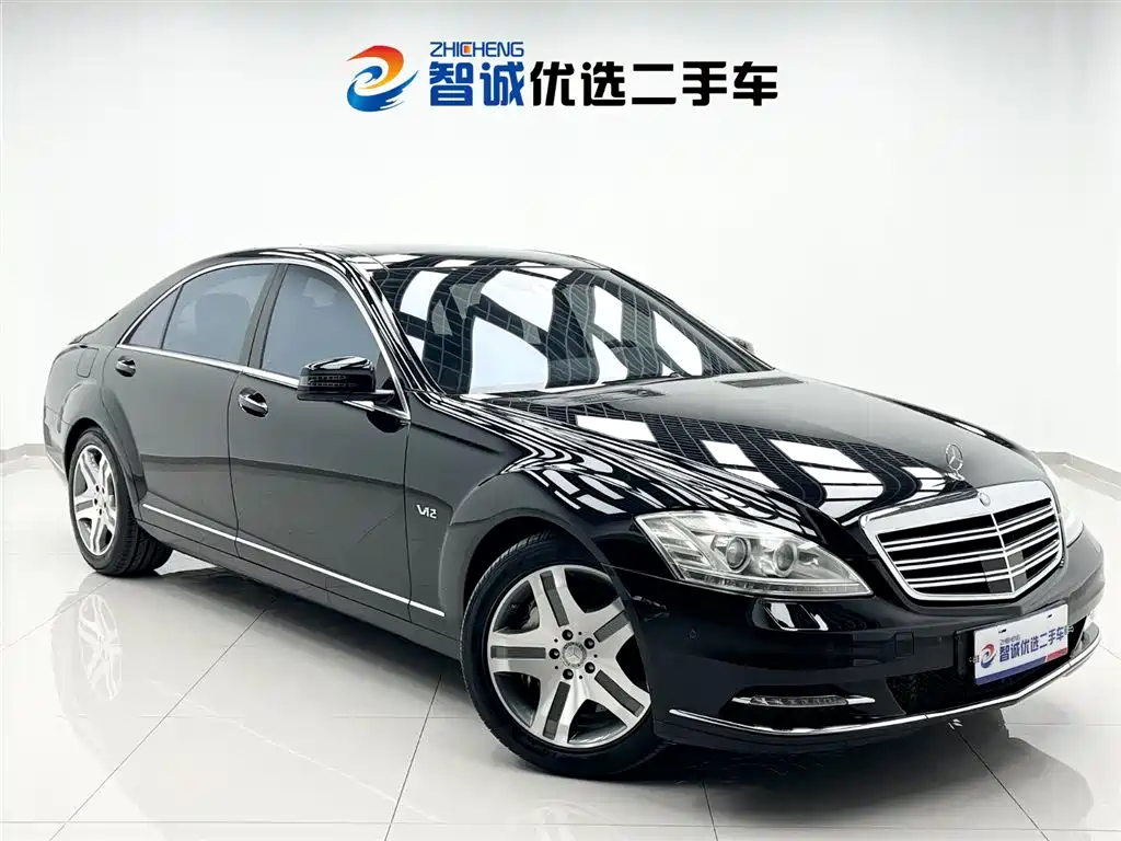 Mercedes-Benz S 600 L (2010)