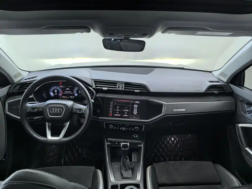 Audi Q3 2020 35 TFSI Entry Dynamic