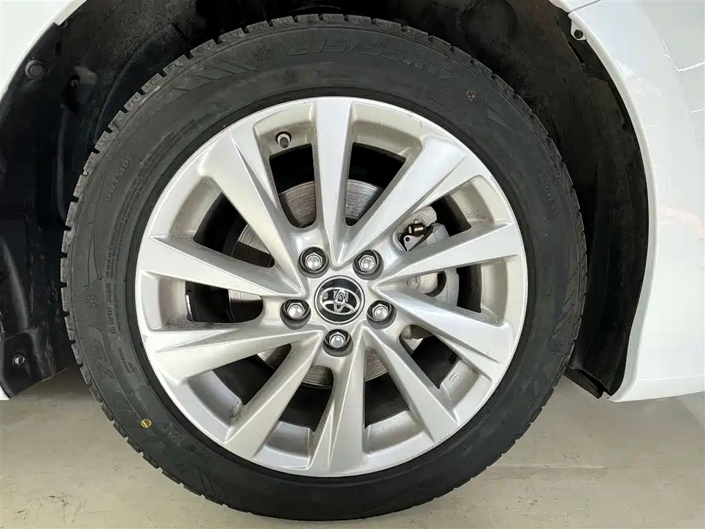 2021 Toyota Camry 2.0G Luxury Edition