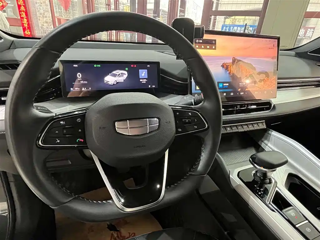 Geely Preface 2024 1.5TD Longteng Edition