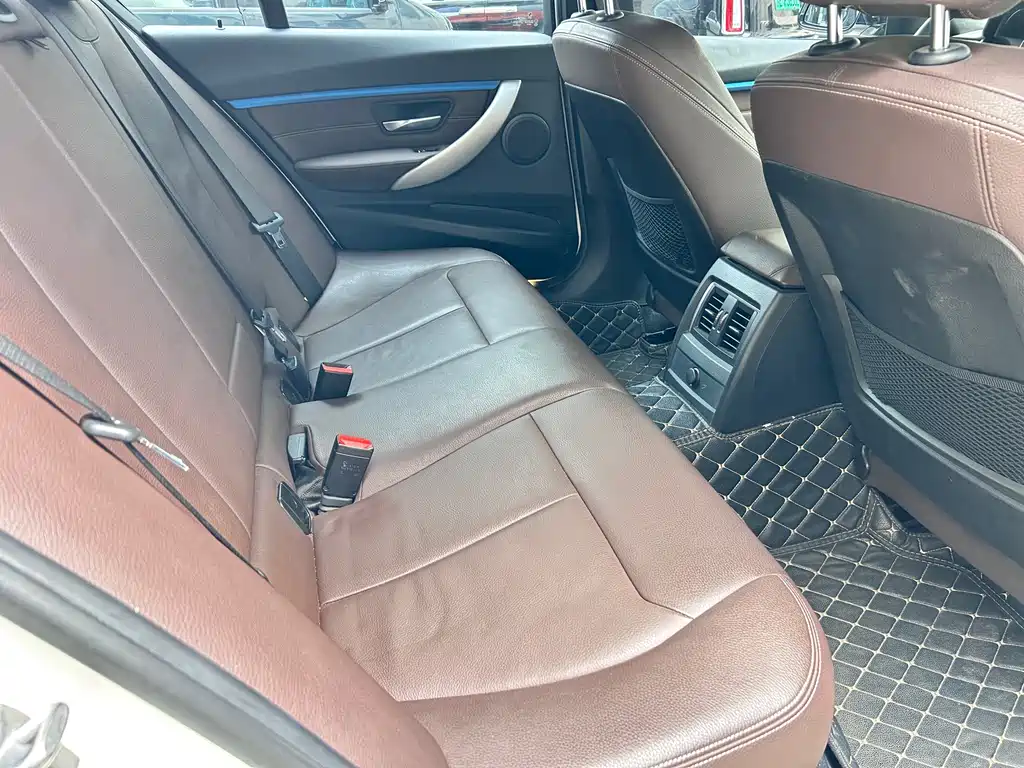 BMW 3 Series 2019 320i M Sport Package