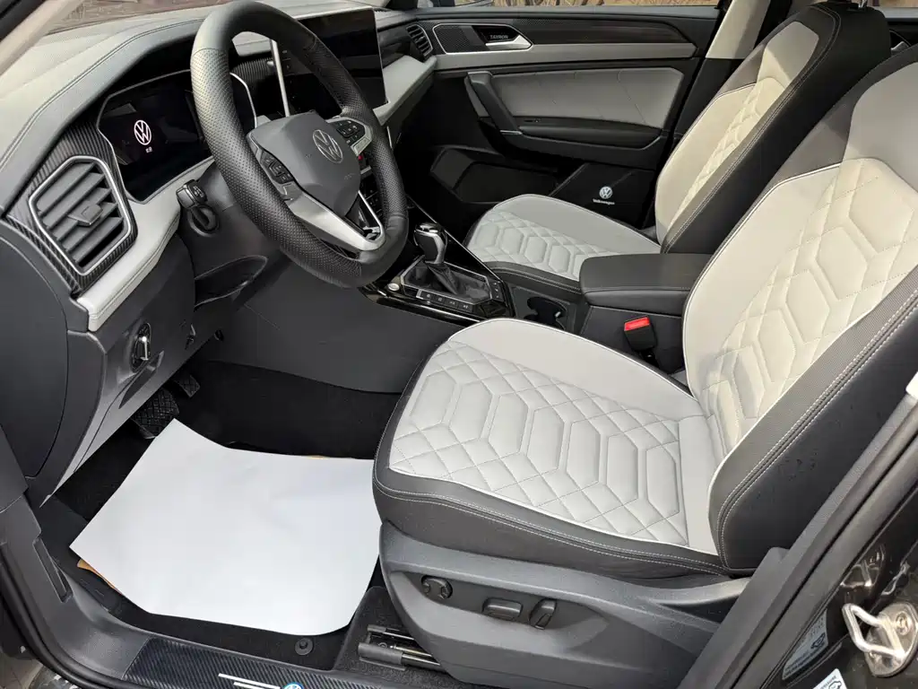 Volkswagen Tayron 2023 280TSI FWD Luxury Plus Advanced Edition