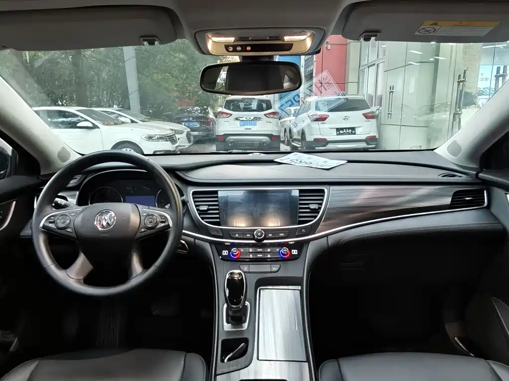 Buick LaCrosse 2021 552T Luxury