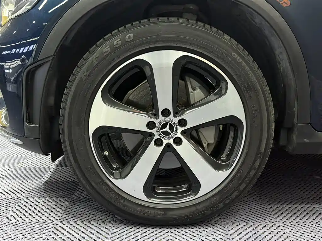 Mercedes-Benz GLC 260 L 4MATIC Dynamic Type