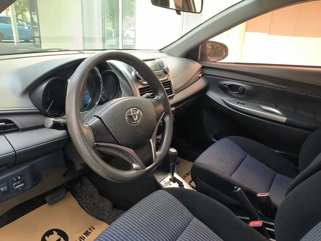 Toyota Yaris L 2014 1.5G Automatic