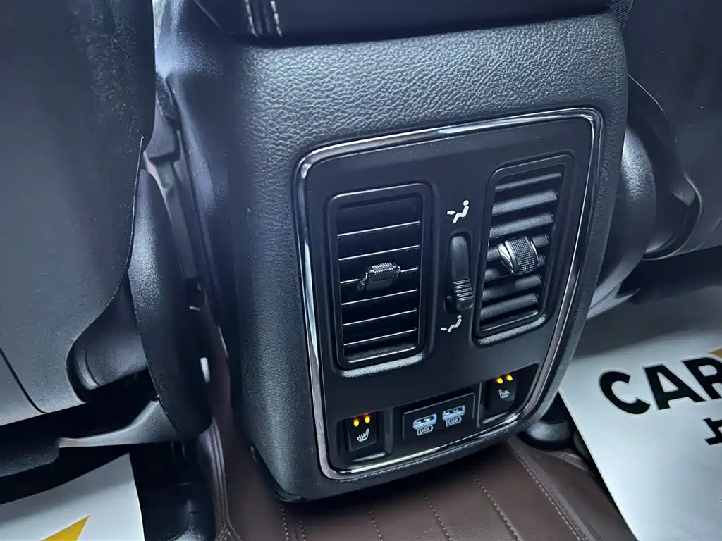 Jeep Grand Cherokee 2017 3.6L Elite Navigation Edition
