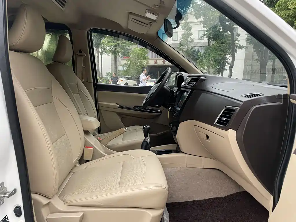 Wuling Hongguang 2015 1.5L S1 Comfort National V