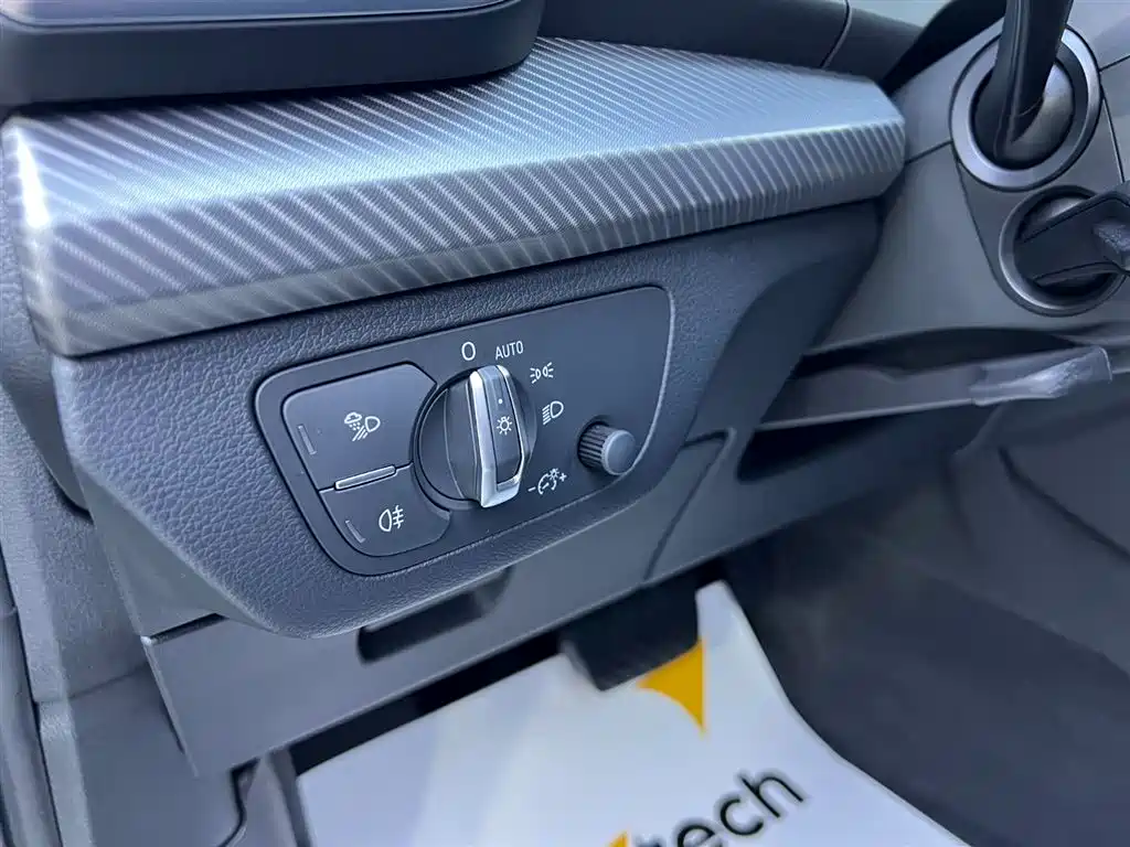 Audi Q5L 2020 45 TFSI Premium Fashion Edition
