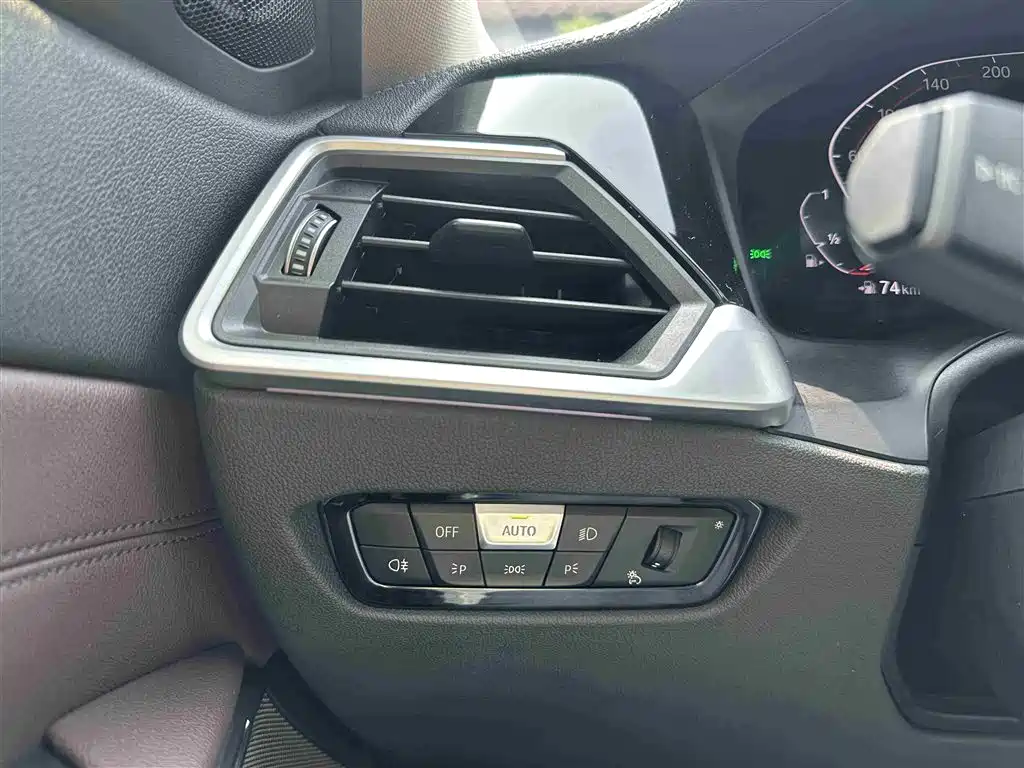 BMW 3 Series 2020 325Li M Sport Night Edition - фото 16