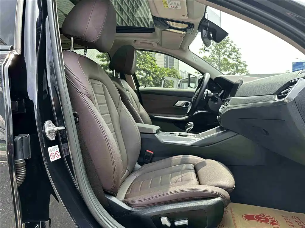 BMW 3 Series 2020 325Li M Sport Night Edition - фото 6