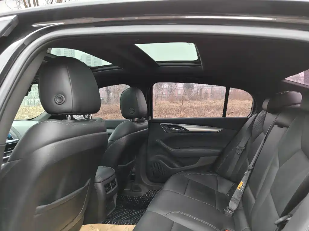 Cadillac CT5 2022 28T Luxury (Standard Edition)