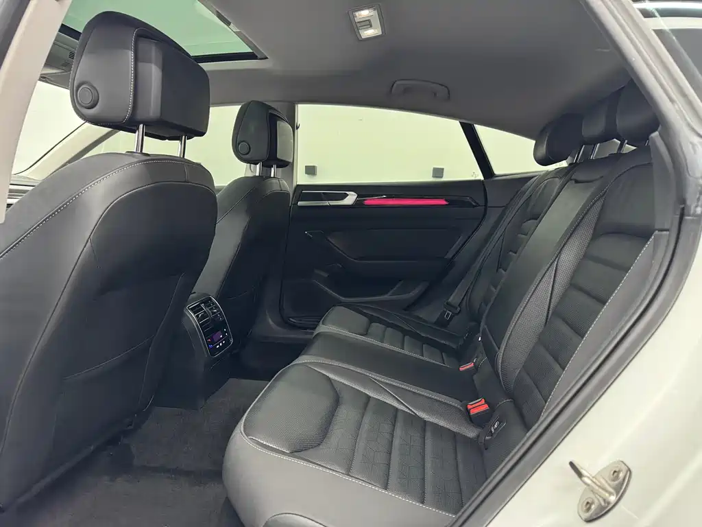 FAW-Volkswagen CC 2023 380TSI Dazzling Edition
