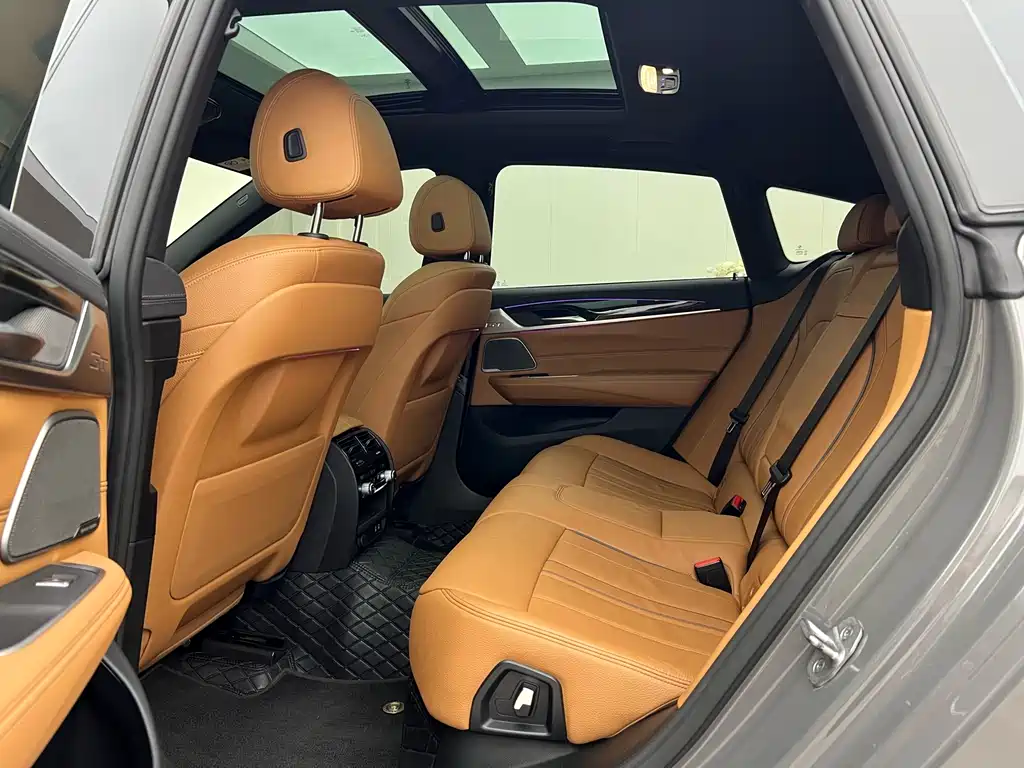 BMW 6 Series GT 2021 630i M Sport Package - фото 12