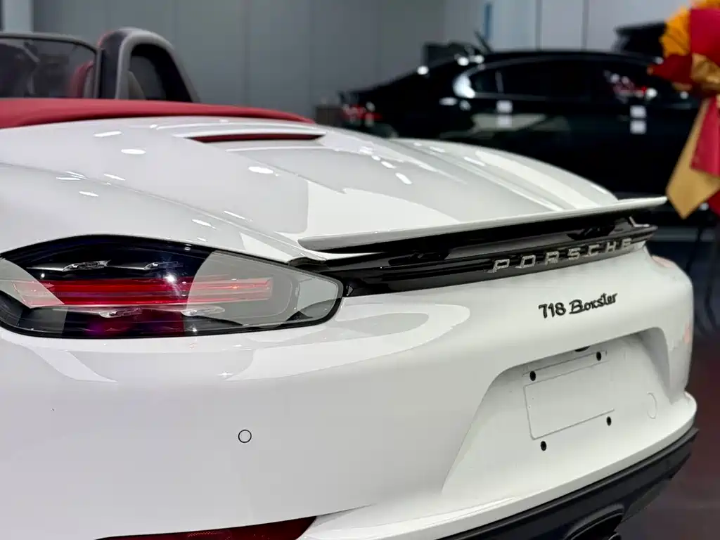 Porsche 718 Boxster Style Edition 2.0T 2023