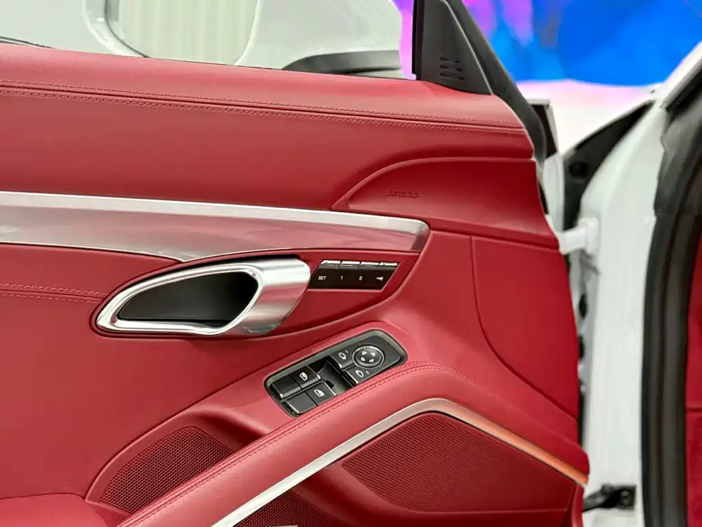 Porsche 718 Boxster Style Edition 2.0T 2023