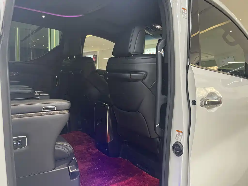 Alphard 2021 Hybrid 2.5L Premium Edition