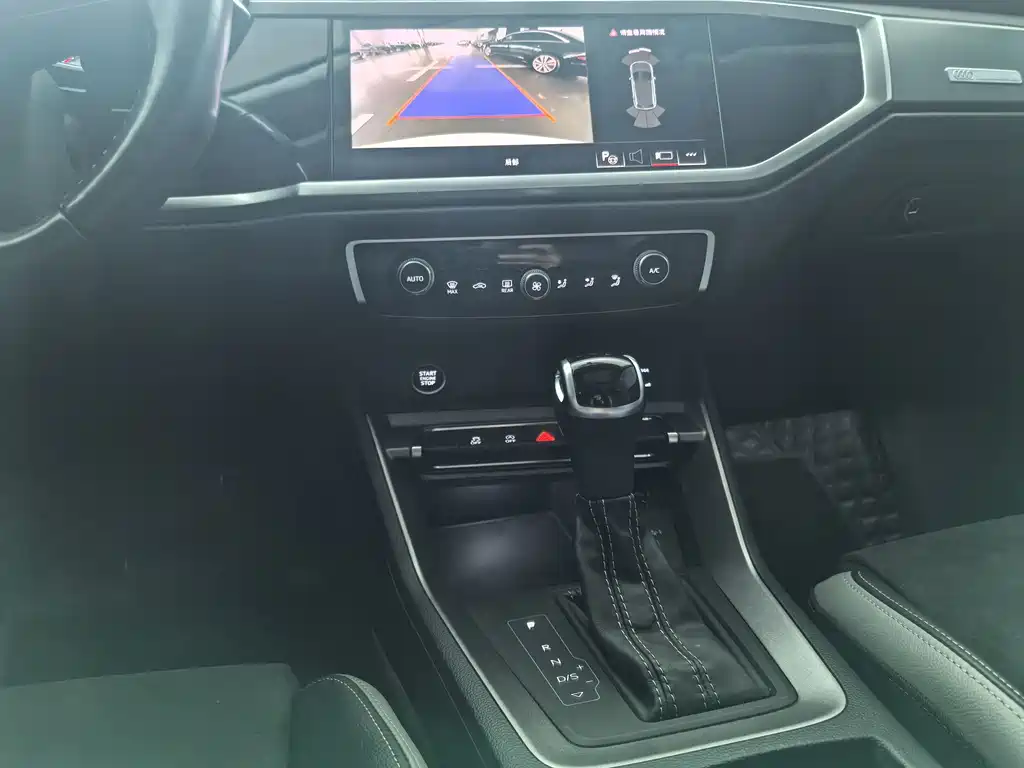 Audi Q3 2022 35 TFSI Fashion Dynamic