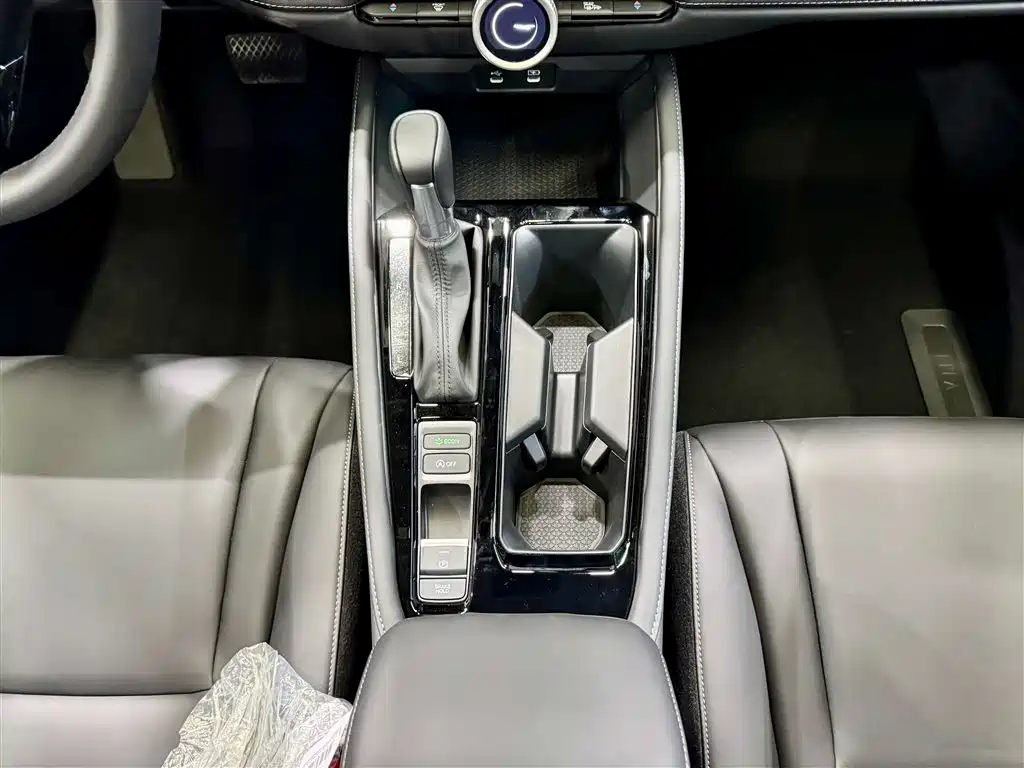 2025 Honda Accord Sport Series 260TURBO Luxury Edition