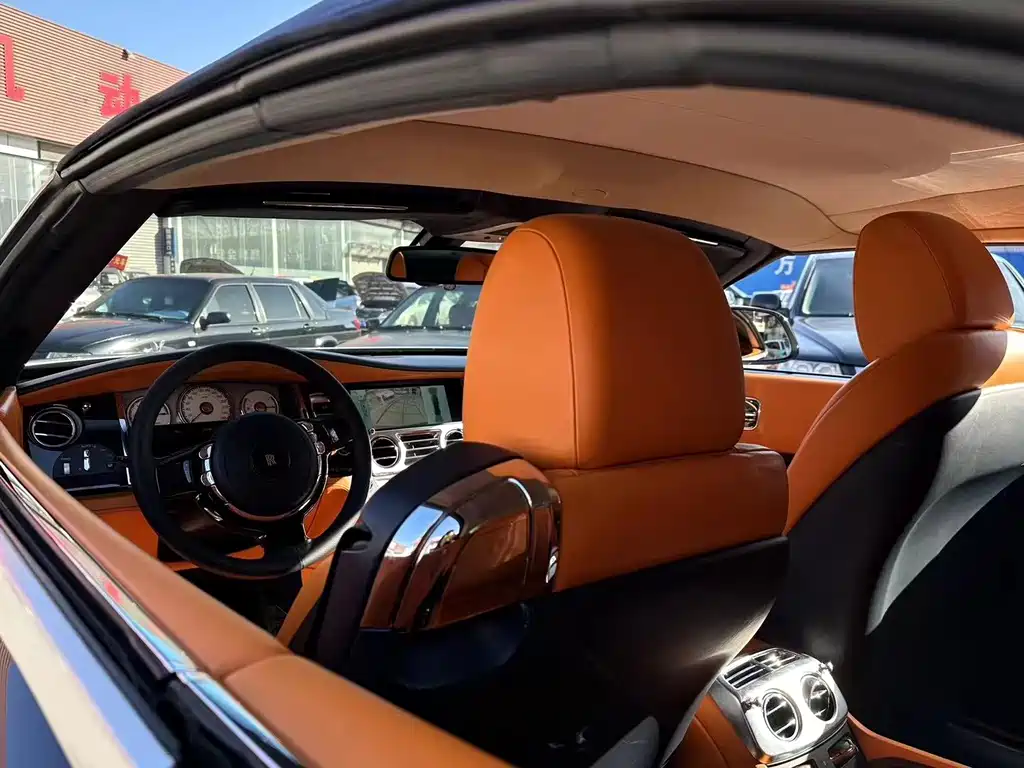 Rolls-Royce Wraith 2015 6.6T Standard