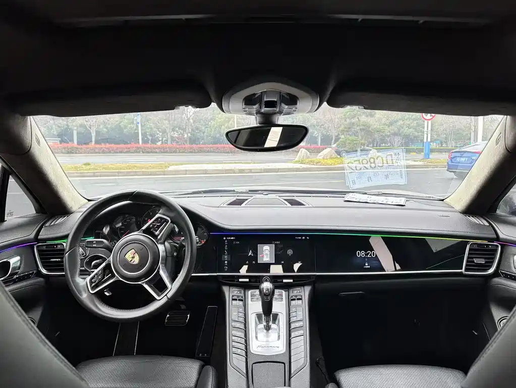Porsche Panamera 2014 3.0T