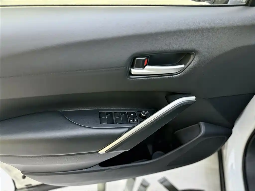 Frontlander 2022 2.0L CVT Luxury PLUS Edition