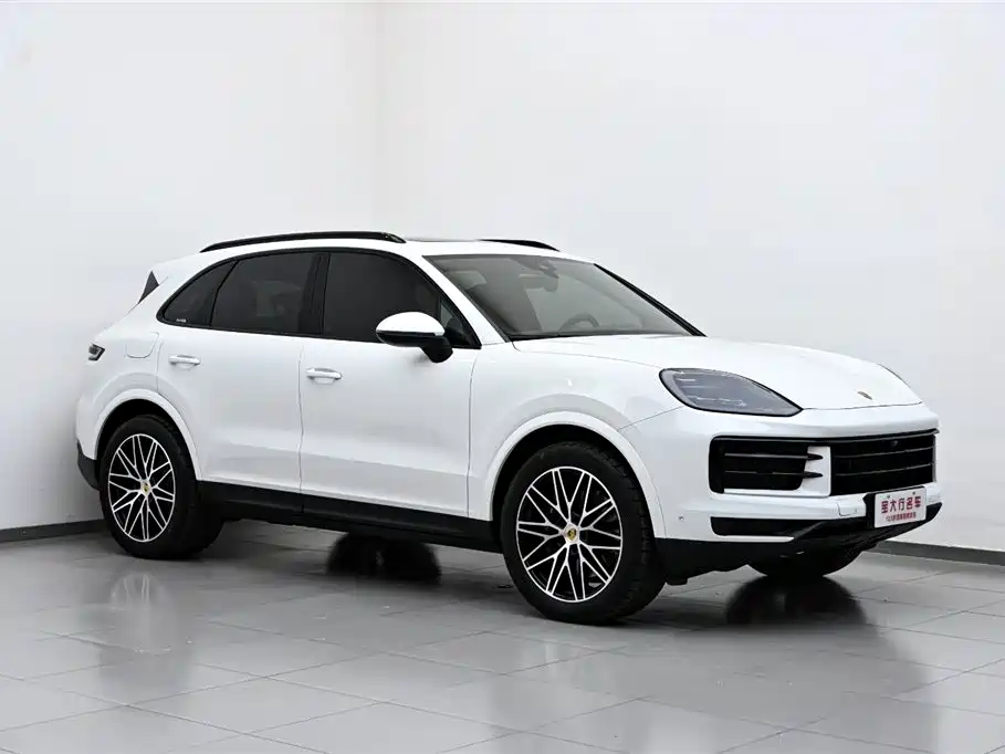 2024 Porsche Cayenne E-Hybrid 2.0T