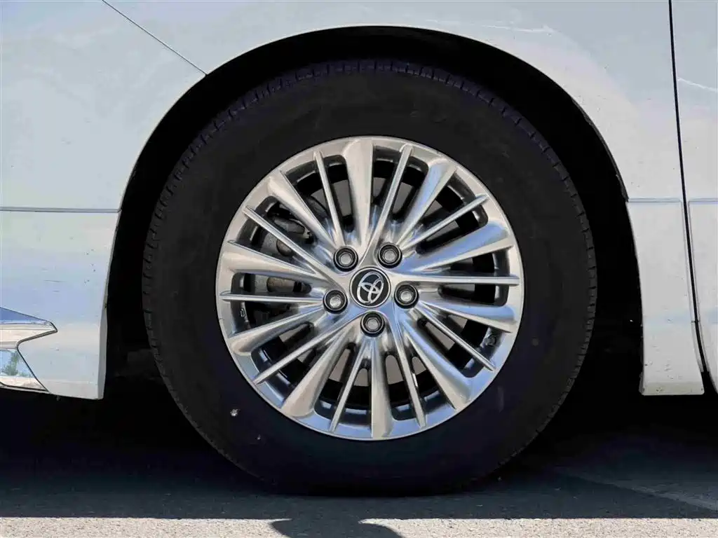 Toyota Alphard 2021 Hybrid 2.5L Premium Edition
