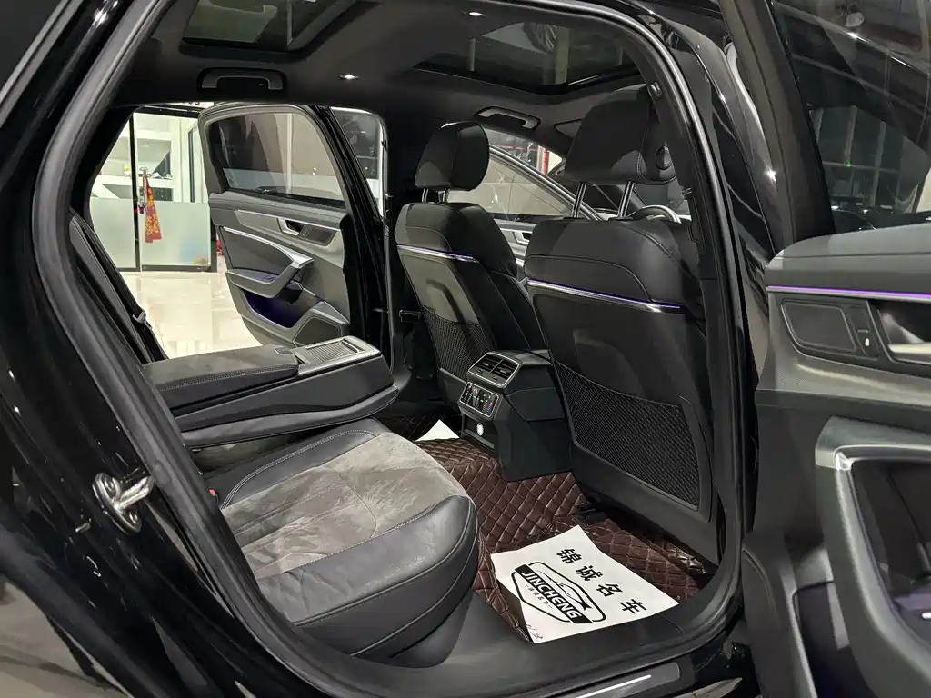 Audi A6L 2021 model 45 TFSI Zhenxuan Dynamic Edition