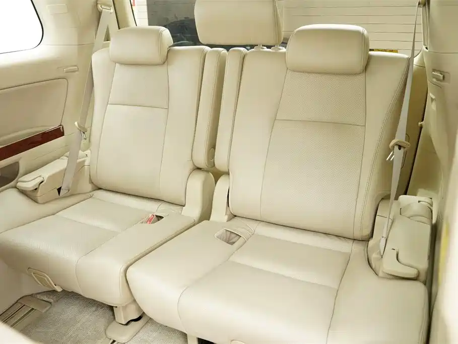 Toyota Alphard 2011 3.5L Luxury Edition