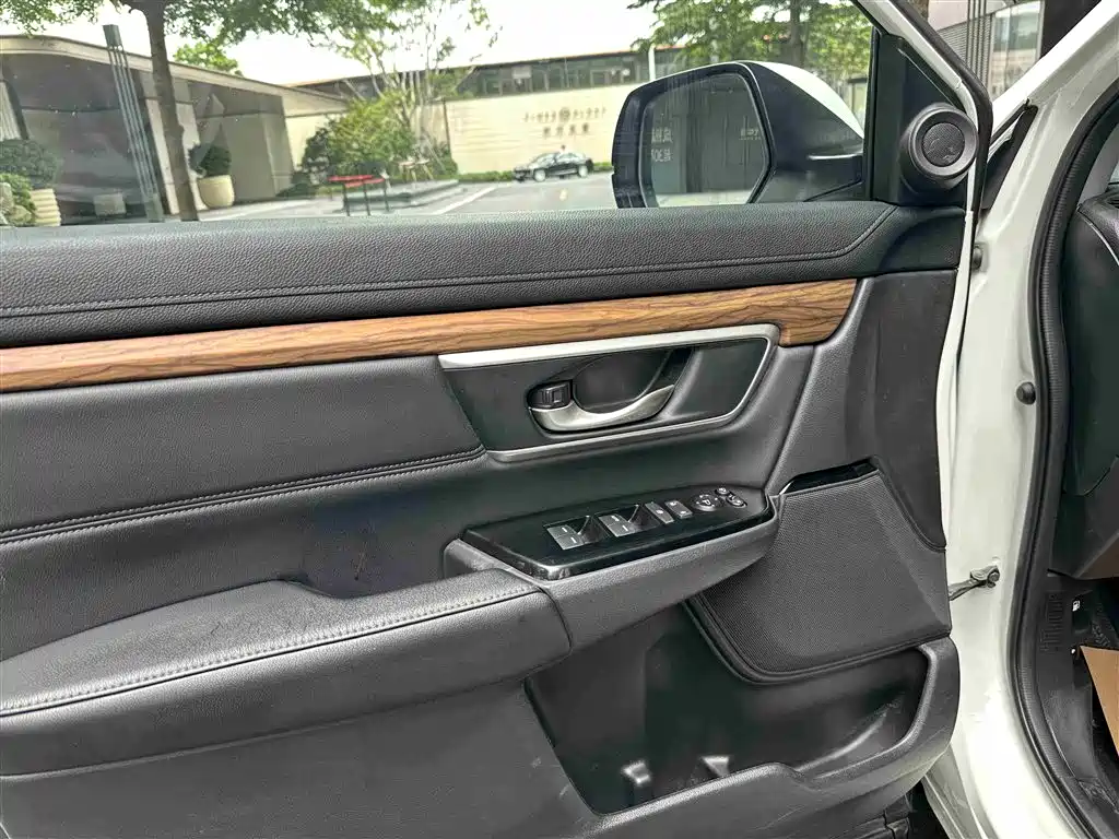 Honda CR-V 2019 240TURBO CVT AWD Luxury Edition China VI