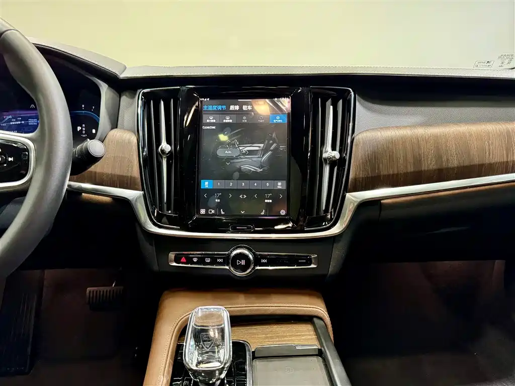 Volvo S90 2024 B5 Inscription
