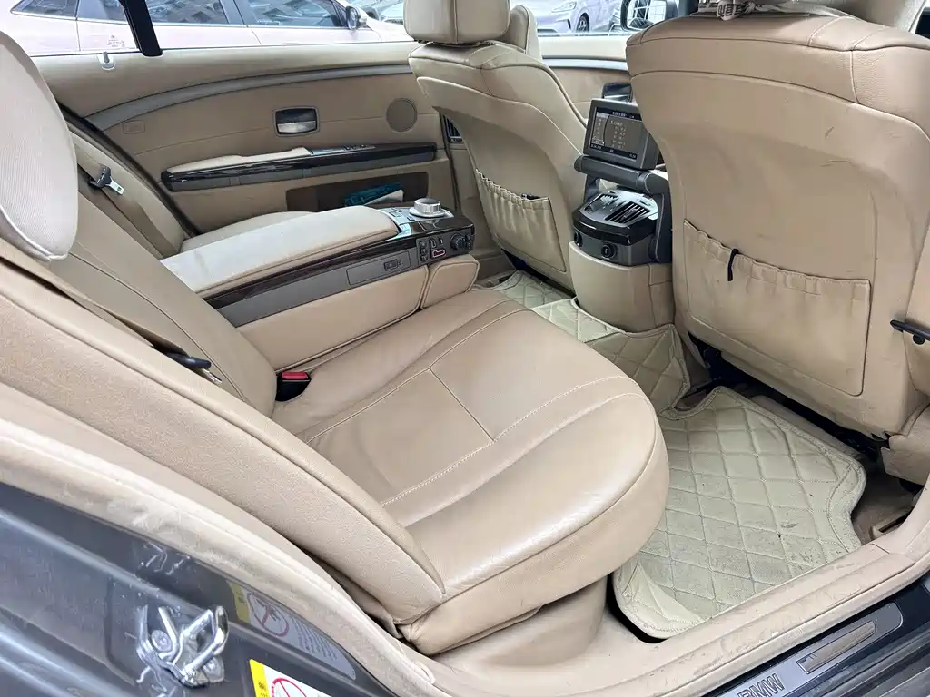 BMW 7 Series 2009 730Li Luxury