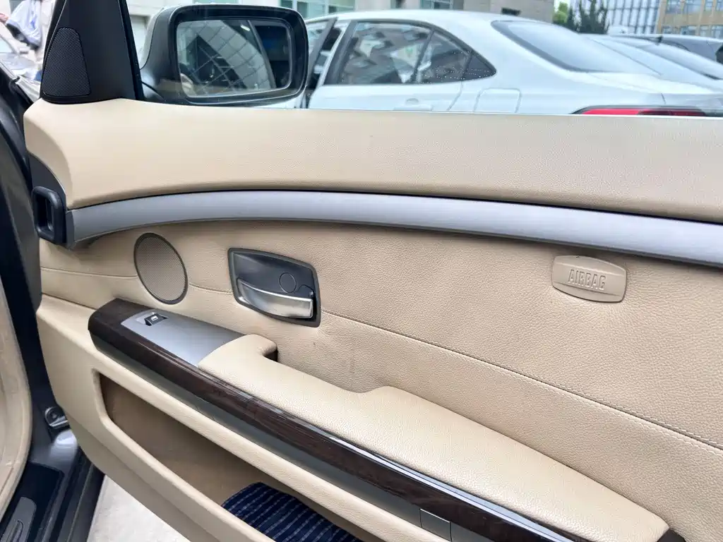 BMW 7 Series 2009 730Li Luxury