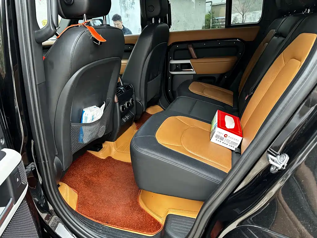 Land Rover Defender 2023 110 3.0T P400 X-DYNAMIC HSE