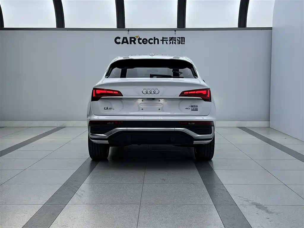Audi Q5L Sportback 2022 40 TFSI Luxury