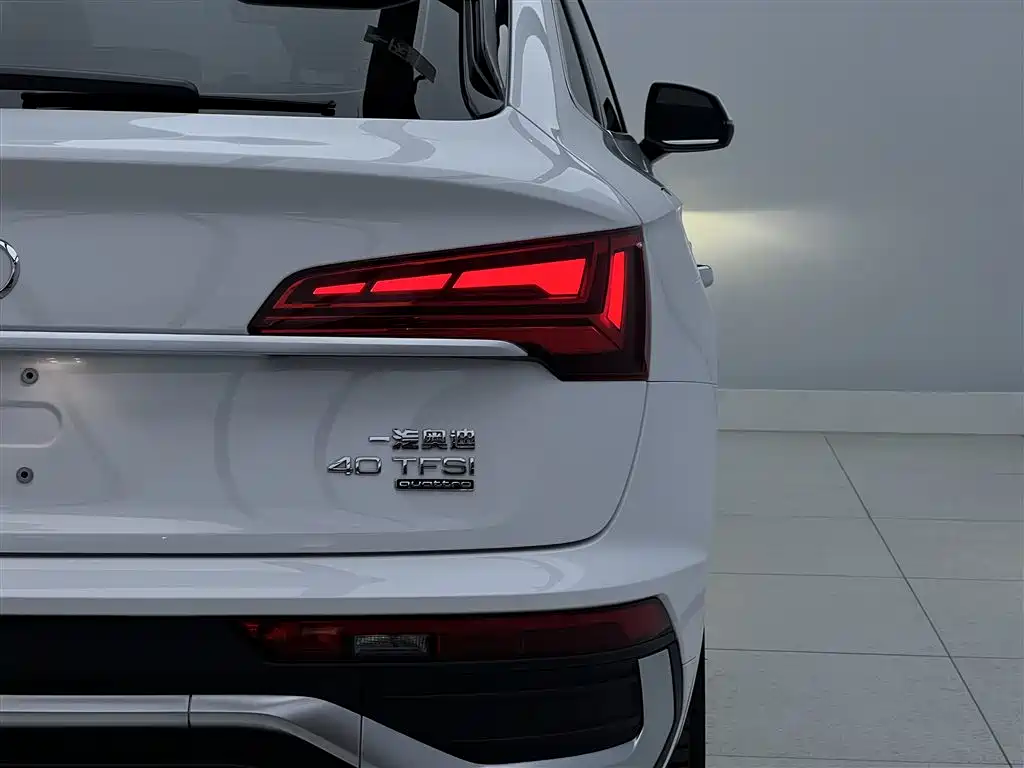Audi Q5L Sportback 2022 40 TFSI Luxury