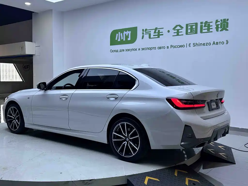 BMW 3 Series 2023 320Li M Sport Package - фото 4