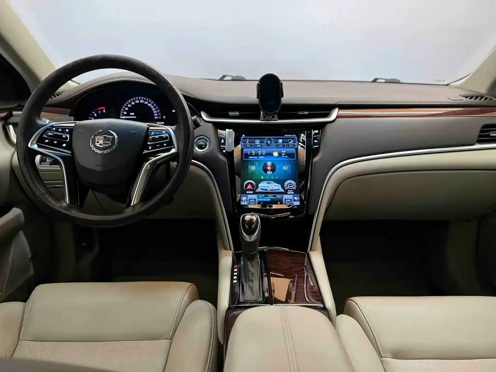 Cadillac XTS 2015 28T Luxury