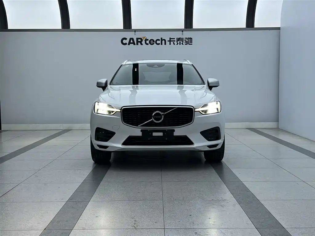 Volvo XC60 2018 T5 AWD Zhiyuan Sport Edition